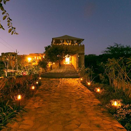 Manmatha A Luxury Retreat Bed and Breakfast Udaipur Exterior foto