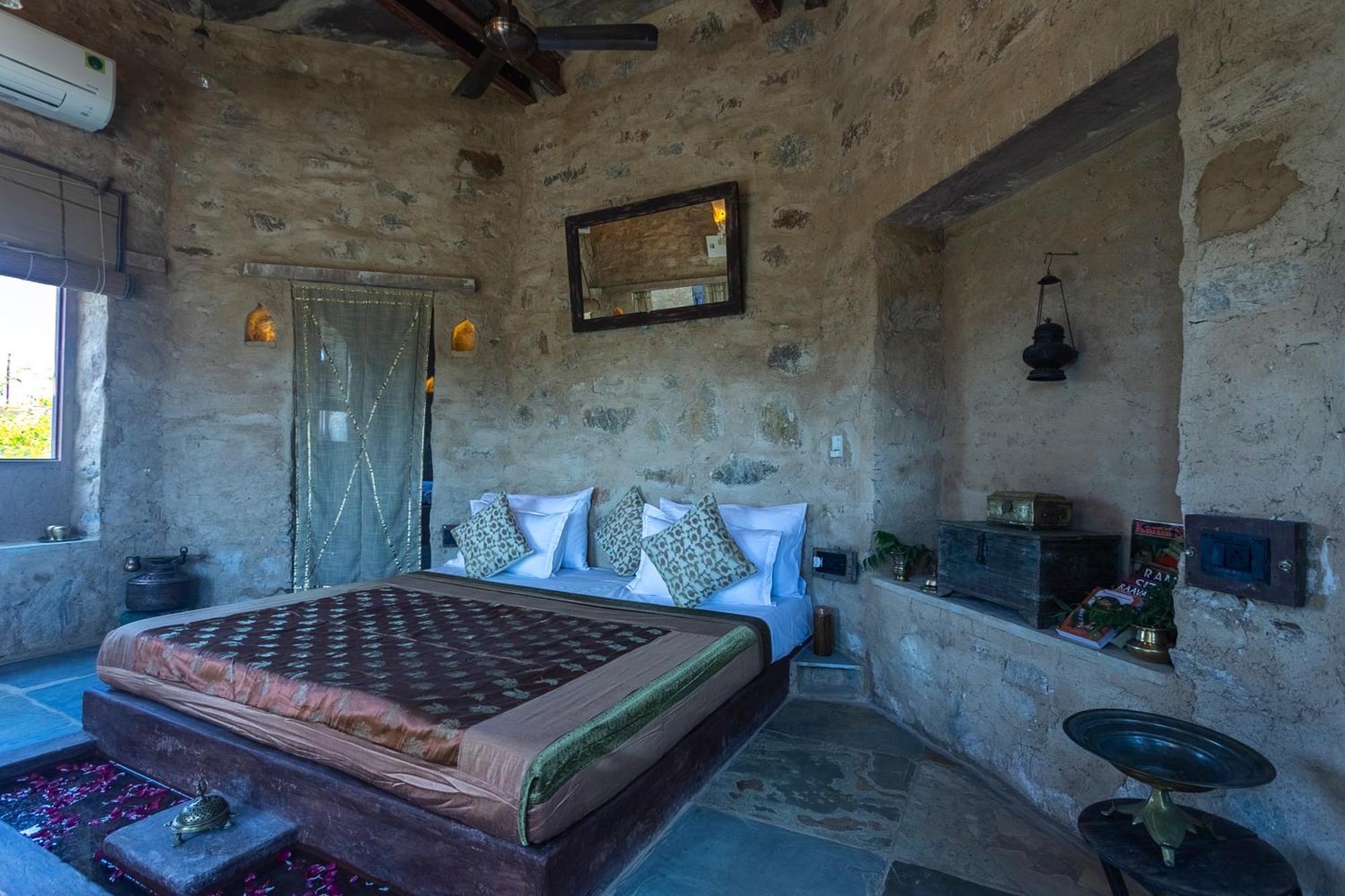 Manmatha A Luxury Retreat Bed and Breakfast Udaipur Exterior foto