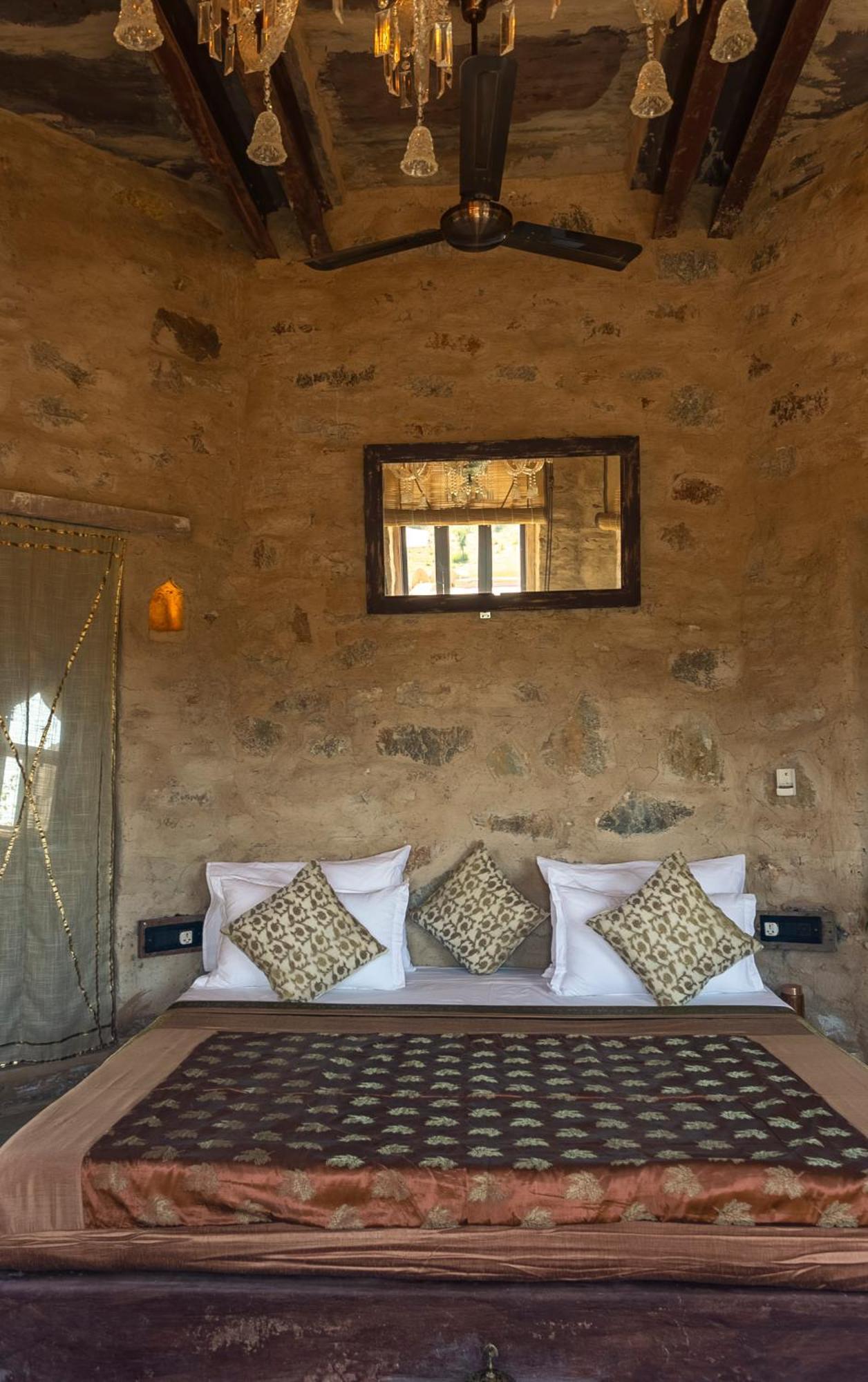 Manmatha A Luxury Retreat Bed and Breakfast Udaipur Exterior foto