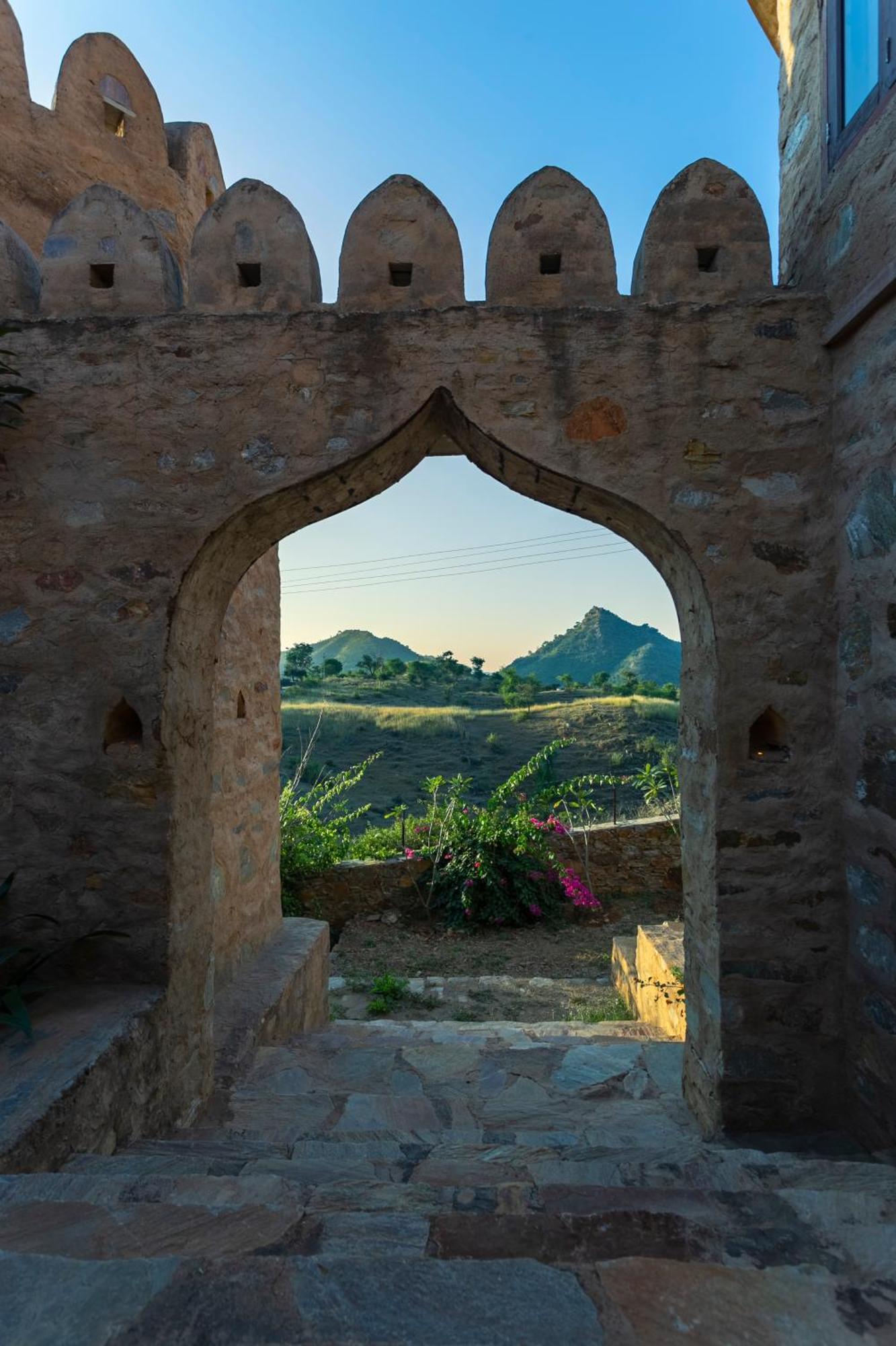 Manmatha A Luxury Retreat Bed and Breakfast Udaipur Exterior foto