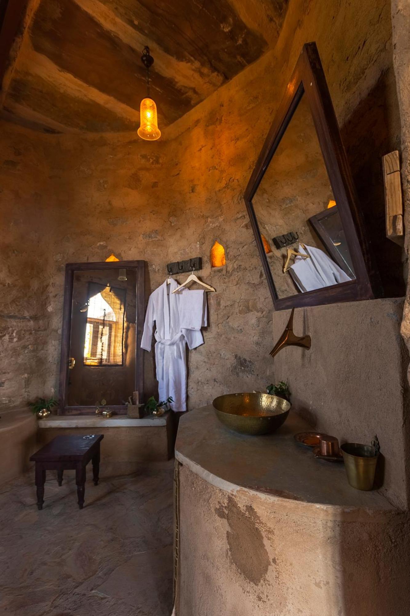 Manmatha A Luxury Retreat Bed and Breakfast Udaipur Exterior foto