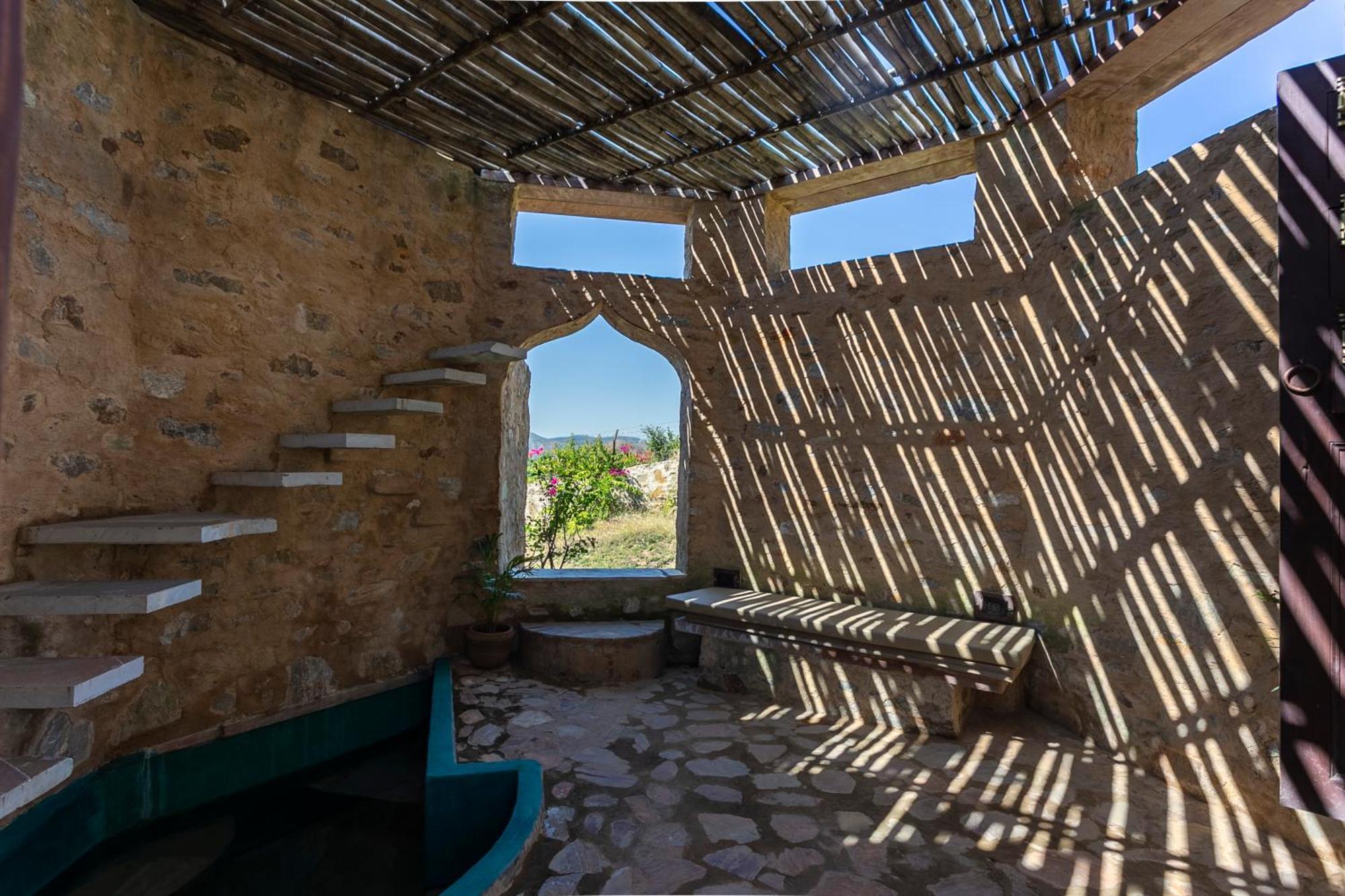 Manmatha A Luxury Retreat Bed and Breakfast Udaipur Exterior foto