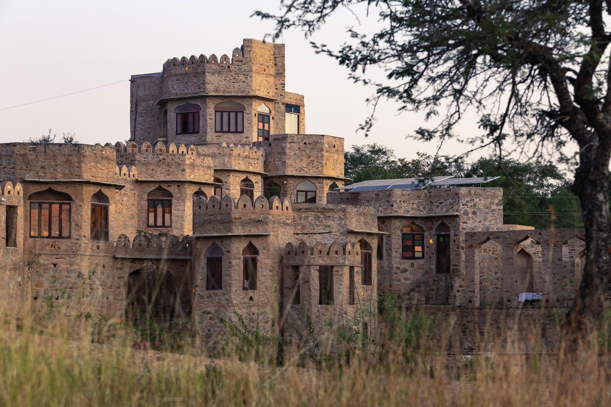 Manmatha A Luxury Retreat Bed and Breakfast Udaipur Exterior foto