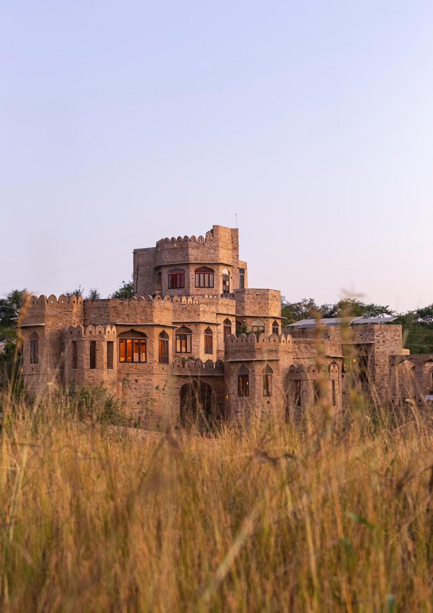 Manmatha A Luxury Retreat Bed and Breakfast Udaipur Exterior foto